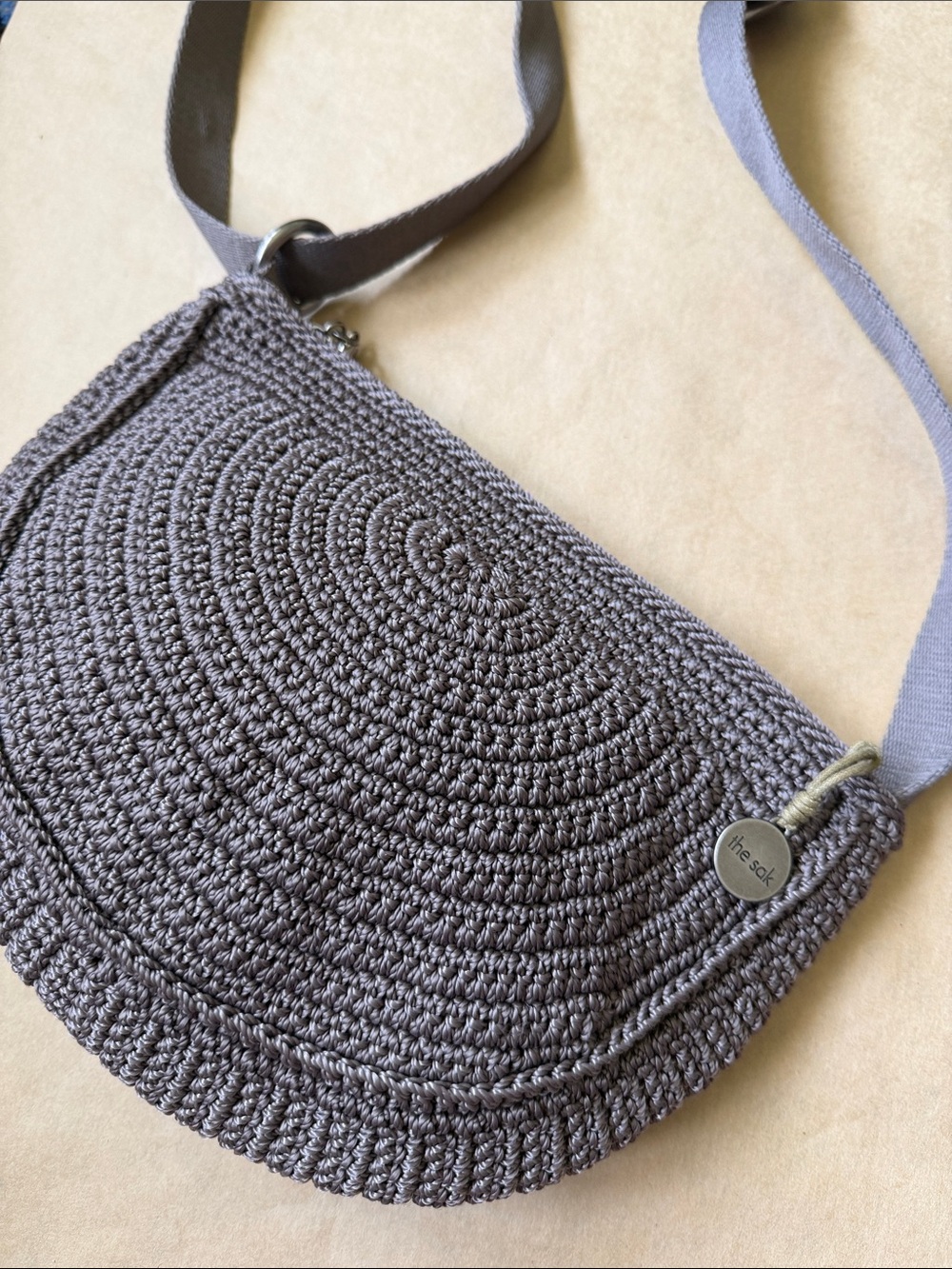 NWOT THe Sak Ryder Crocheted Crossbody Bag In Gray Colorway Adjustable Strap